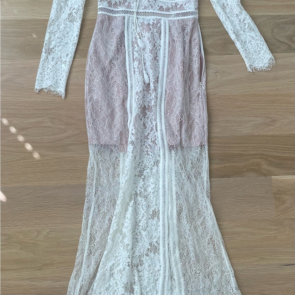 The Jetset Diaries Lace Long Sleeve Dress in Cream and Pink